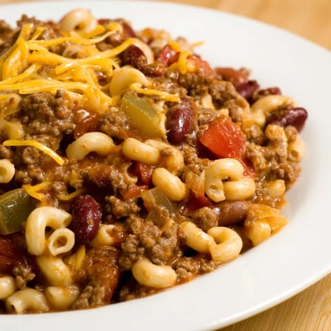 Cheeseburger Chili Mac Skillet