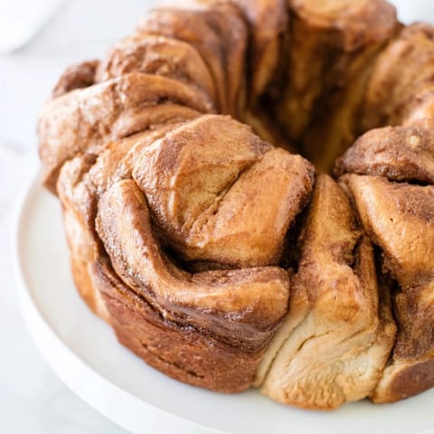 Cinnamon Swirl Christmas Tree